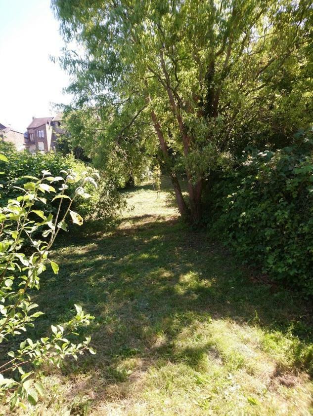 Villa Cour Et Jardin Revin  Exterior foto